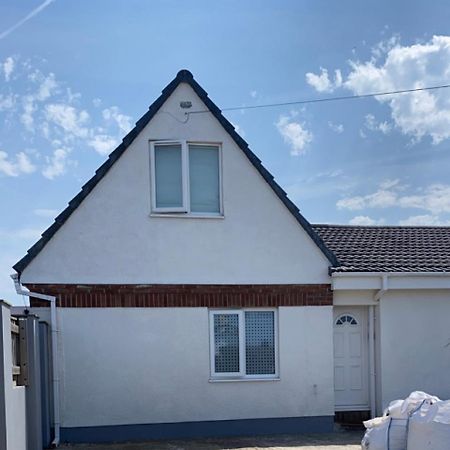 Flat Lode Nook Modern 2 Bed Home With Hot Tub Pool エクステリア 写真