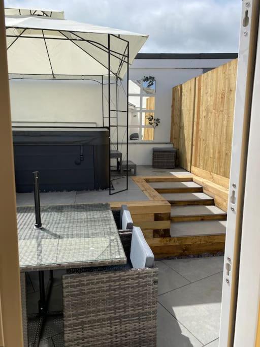 Flat Lode Nook Modern 2 Bed Home With Hot Tub Pool エクステリア 写真